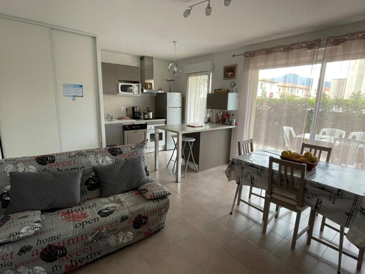Appartement 3 Pieces Avec Terrasse Et Jardin, Proche Plage Et Commerces, 2 Parkings, Argeles-Sur-Mer - Fr-1-225-773 Esterno foto